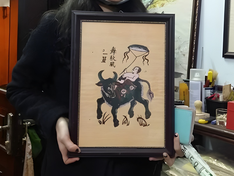 tang-qua-gi-cho-sep-nguoi-nhat-tranh-dan-gian