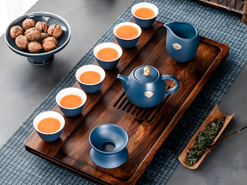 tang-qua-sep-bo-am-tra-nhat